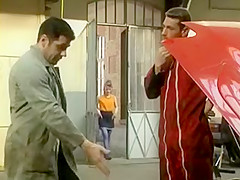 Fisted & assfucked by the mechanic